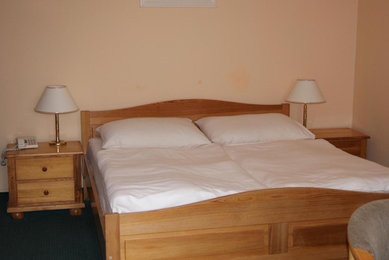 Hotel Alga Ustka Exteriör bild