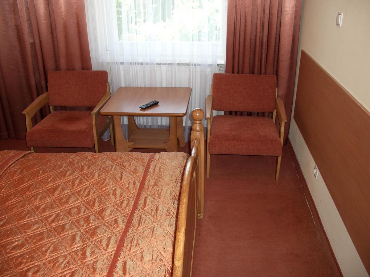 Hotel Alga Ustka Exteriör bild